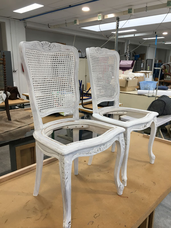 Total relooking chaises tapisserie